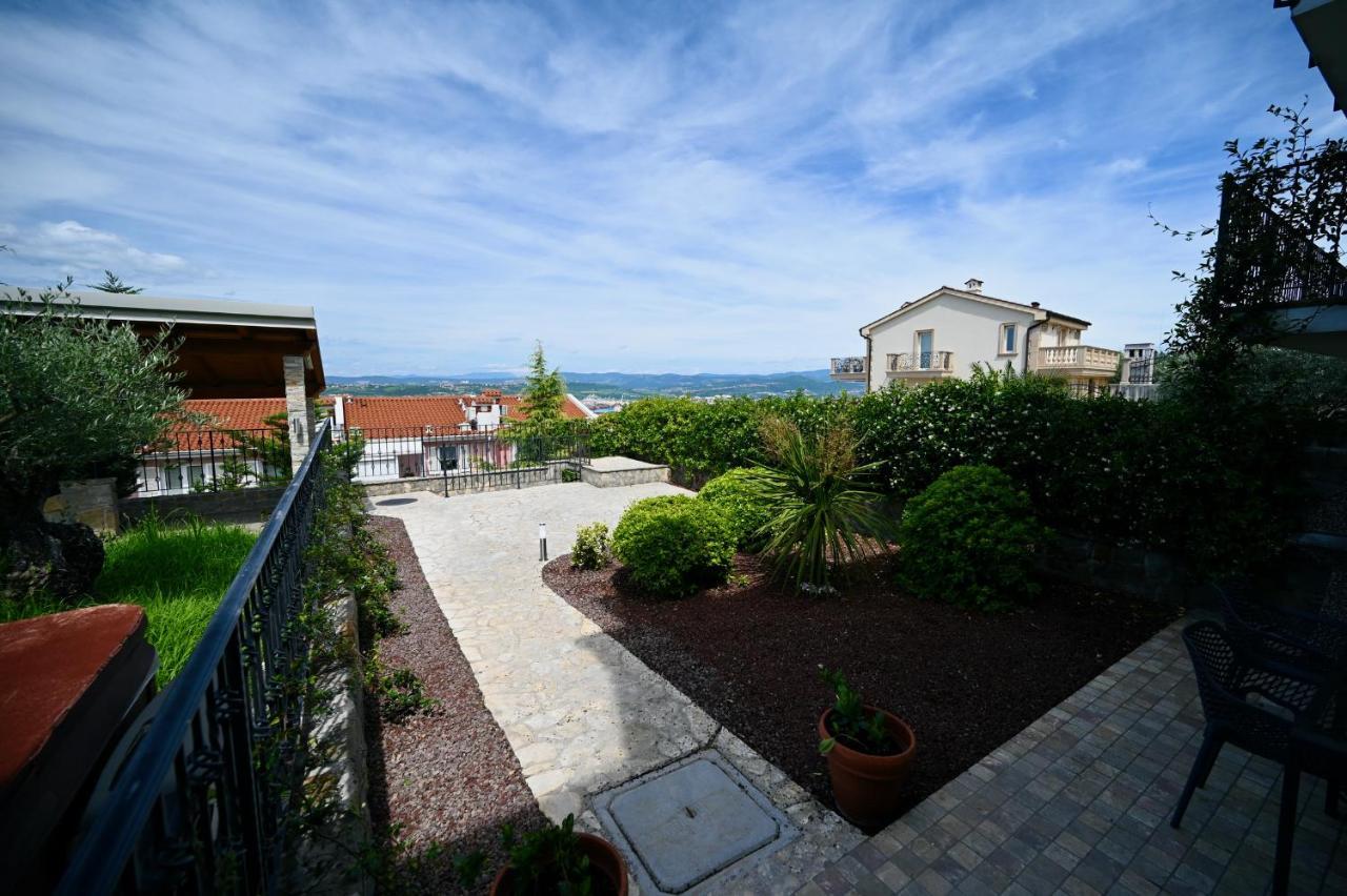 Sea Star Apartment Koper Eksteriør bilde
