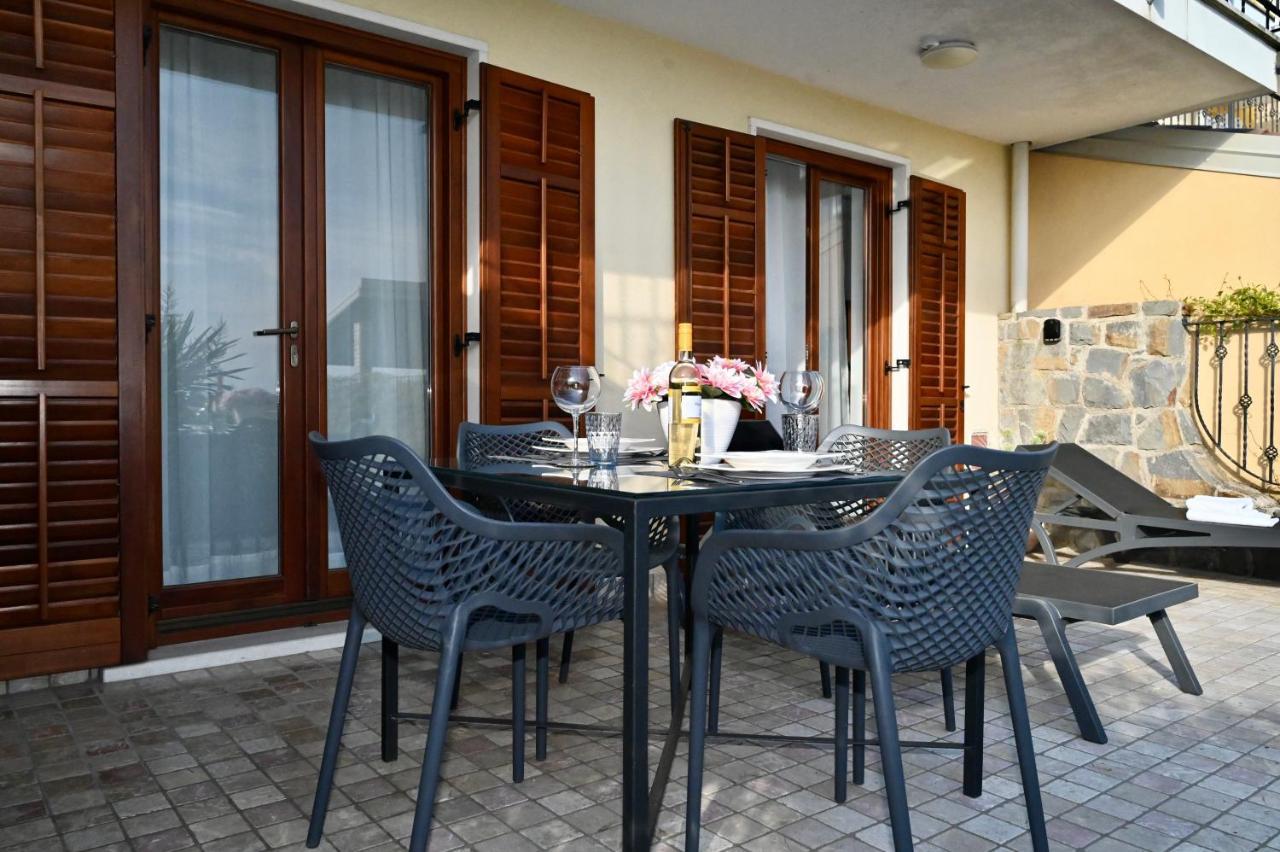 Sea Star Apartment Koper Eksteriør bilde